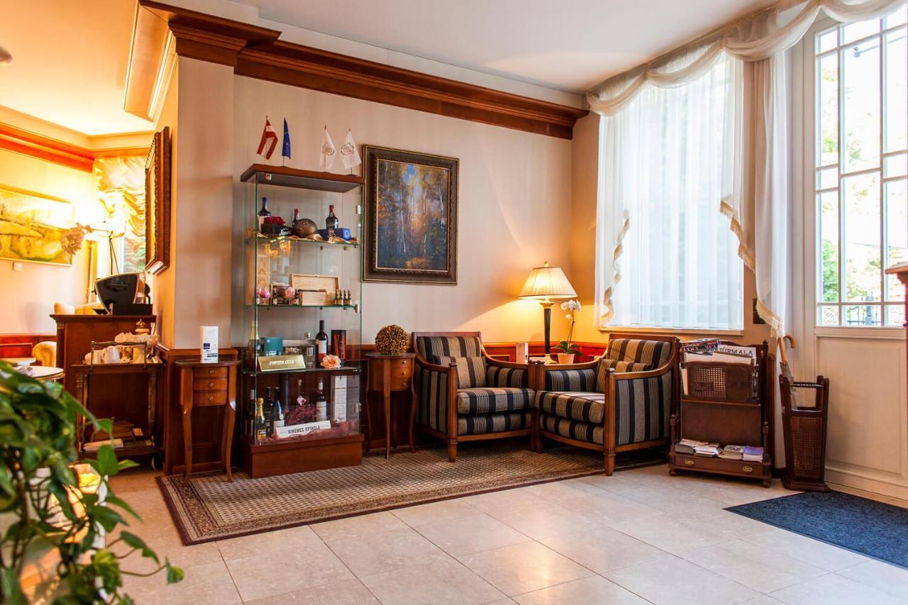 Tb Palace Hotel & Spa Jūrkalne Extérieur photo